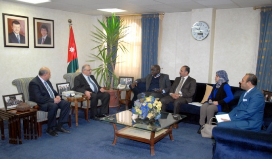 بحث آفاق التعاون المشترك بين الجامعة الهاشمية ومكتب اليونسكو