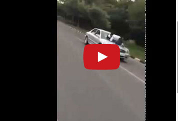 ماذا فعل سائق برجل مرور أراد مخالفته