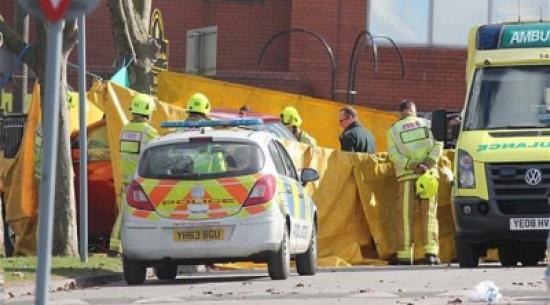 مسنة تقضي تحت عجلات سيارة شقيقتها