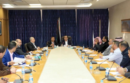 "النقل النيابية" تستمع لمطالب أصحاب السيارات المؤجرة لـ"الكهرباء" "النقل النيابية" تستمع لمطالب أصحاب السيارات المؤجرة لـ"الكهرباء"