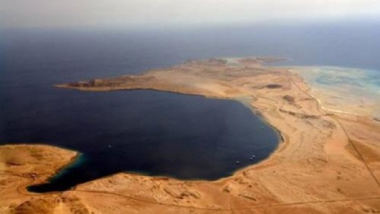 صور: هنا مجمع البحرين حيث التقى الخضر بالنبي موسى صور: هنا مجمع البحرين حيث التقى الخضر بالنبي موسى