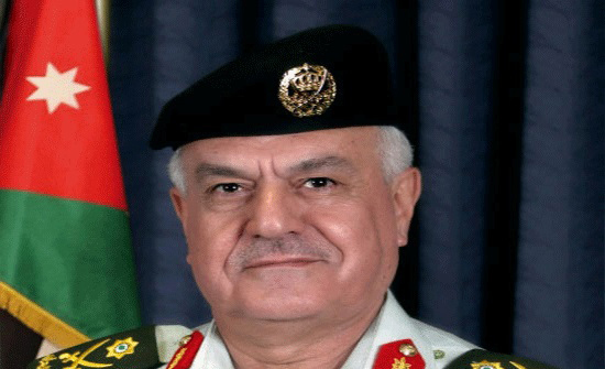 رئيس هيئة الأركان المشتركة يلتقي وفداً عسكرياً مصرياً