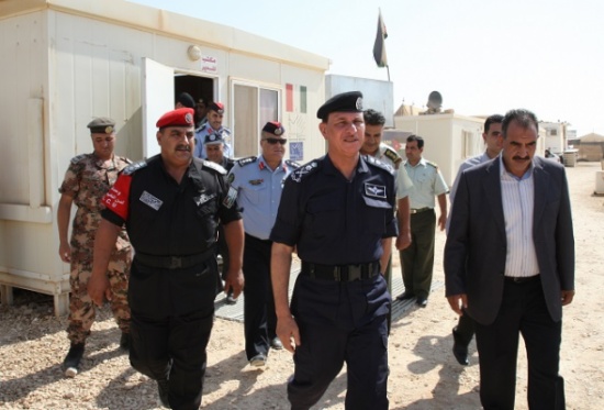 الطوالبة : الأمن العام ماض في تقديم أقصى مستويات الخدمة الأمنية