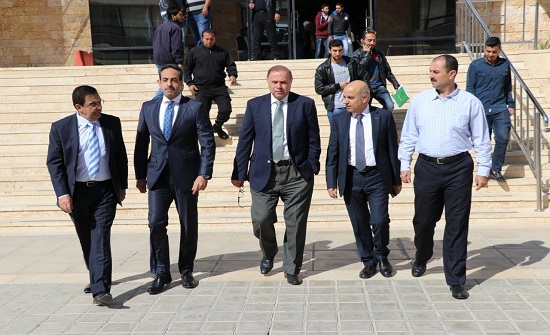 قطيشات: وسائل الاعلام الاردنية تعمل غالبيتها بمهنية وحرفية وحس وطني قطيشات: وسائل الاعلام الاردنية تعمل غالبيتها بمهنية وحرفية وحس وطني