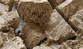 ضبط مواد غذائية فاسدة بالزرقاء ضبط مواد غذائية فاسدة بالزرقاء