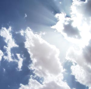 طقس معتدل غدا ولطيف وأمطار خفيفة السبت والاحد 