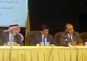 السرور : الحكومة لن تتهاون في محاربة الفساد والمفسدين