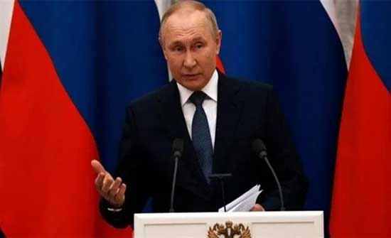 بوتين يطالب أوكرانيا بوقف فوري للأعمال العسكرية في دونباس بوتين يطالب أوكرانيا بوقف فوري للأعمال العسكرية في دونباس