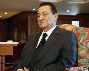 تشديد الأمن حول مقر إقامة مبارك