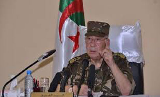 قائد أركان الجزائر: قوى كبرى تعمل على رسم خارطة العالم وفق مصالحها