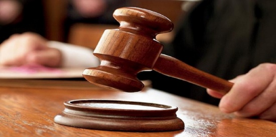 سيدة مصرية تقاضي طليقها بسبب كلمة “بابا” سيدة مصرية تقاضي طليقها بسبب كلمة “بابا”