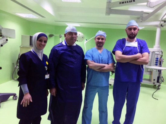 زراعة أول قرنية في مستشفى جرش الحكومي من قبل كادر طبي من اليرموك ووزارة الصحة