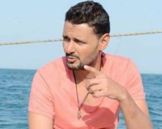 رامز جلال يتضامن مع تفجير المدينة المنورة على طريقته الخاصة! رامز جلال يتضامن مع تفجير المدينة المنورة على طريقته الخاصة!