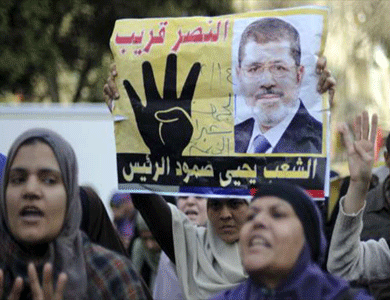 أنصار مرسي يتظاهرون بالقاهرة وعدة مدن بشعار الطلبة طليعة الثورة أنصار مرسي يتظاهرون بالقاهرة وعدة مدن بشعار الطلبة طليعة الثورة