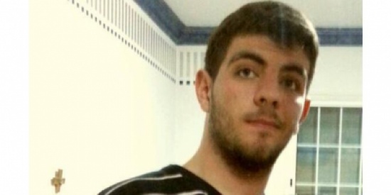 طالب طب يحوز المركز الأول في التوجيهي طالب طب يحوز المركز الأول في التوجيهي