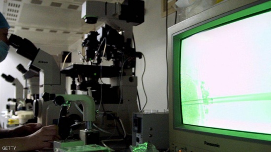 مركز طبي يعتذر بعد تلقيح 26 امرأة "بطريق الخطأ"