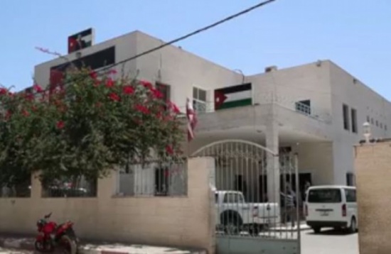 "الميداني الأردني" يوزع مساعدات في غزة "الميداني الأردني" يوزع مساعدات في غزة