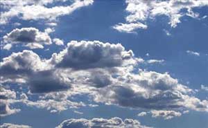 طقس معتدل غدا ودافئ الجمعة والسبت