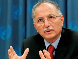 أوغلي: عملية السلام أولوية العلاقات بين الولايات المتحدة والعالم الإسلامي