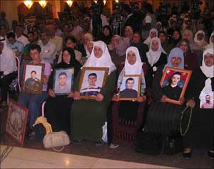 معاناة الأسير الفلسطيني المحرر 