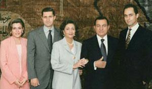 مصر: علاء وجمال مبارك ينضمان لسجناء "طرة"