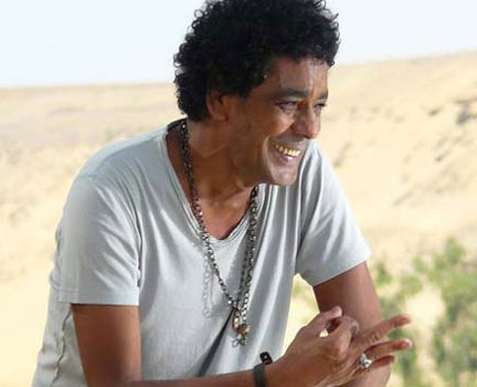 محمد منير يقدم"امجاد يا عرب امجاد" تضامنا مع الثورات العربية!