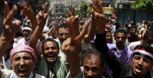 مصادر يمنية: صالح طلب مهلة 5 أشهر من دول الخليج لتسليم السلطة سلميا