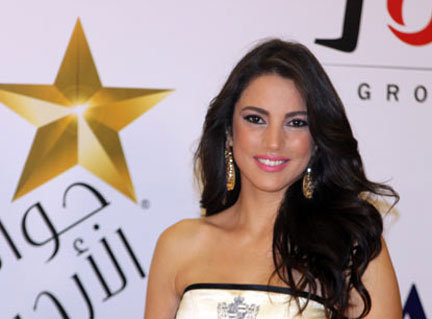 درة: انا ابنة ثورتين ولن يفرق تونس ومصر اي شيء!