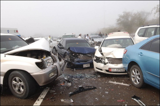 4 اصابات بتصادم 3 مركبات في البلقاء