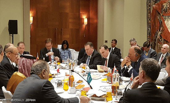 المجموعة المصغرة: لا يمكن حل الأزمة السورية "عسكريا"