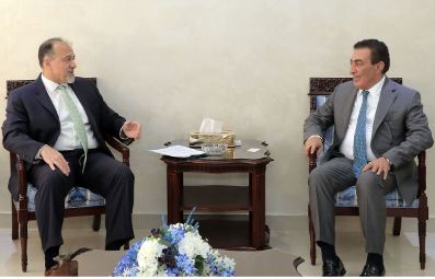 رئيس مجلس النواب يبحث مع مسؤول أميركي العلاقات الثنائية