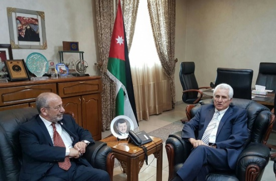 عويس والطباع يبحثان تحسين واقع التعليم الهندسي عويس والطباع يبحثان تحسين واقع التعليم الهندسي