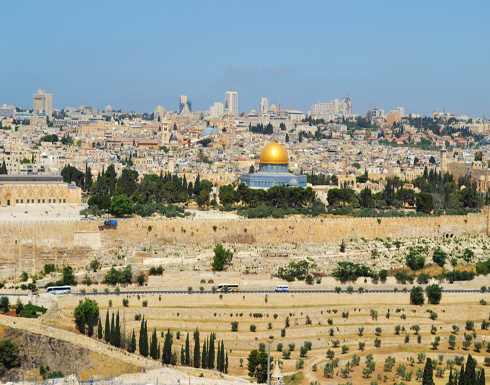 بالونات مراقبة في سماء القدس ( التفاصيل ) بالونات مراقبة في سماء القدس ( التفاصيل )