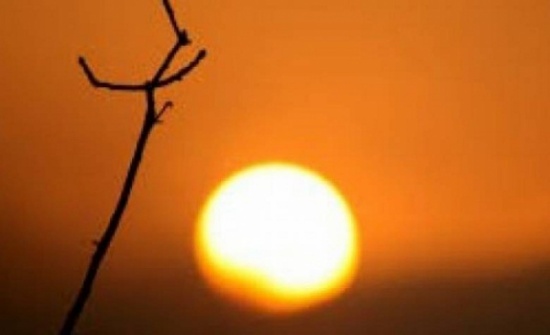 الصحه : ارتفاع درجات الحرارة تؤثر على كبار السن