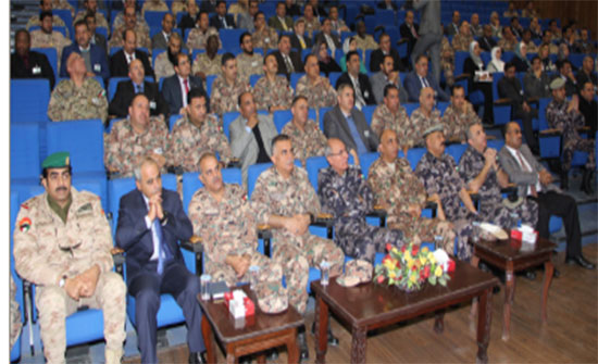 وفد دورتي الدفاع الوطني والحرب يزوران أكاديمية الأمير حسين ومدينة الدفاع المدني