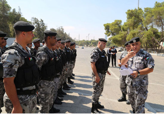 تمرين وهمي لقوات الدرك في مدينة الحسين للشباب