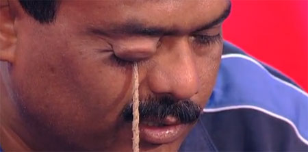 الرجل الخارق