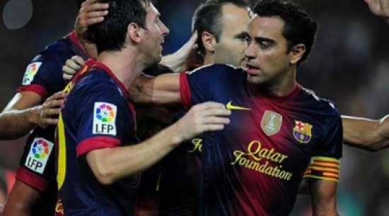 برشلونة يحقق فوزا مثيرا على أشبيلية برشلونة يحقق فوزا مثيرا على أشبيلية