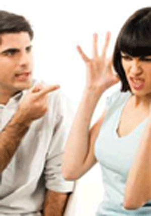 من يبدا بالخلافات الزوجية.. النساء ام الرجال؟!! من يبدا بالخلافات الزوجية.. النساء ام الرجال؟!!
