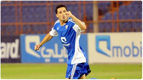 رادوي يوافق على تجديد عقده مع الهلال رادوي يوافق على تجديد عقده مع الهلال