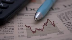 الصين تحث امريكا على التصرف "بمسؤولية" بعد التحذير بشأن تصنيفها الائتماني الصين تحث امريكا على التصرف "بمسؤولية" بعد التحذير بشأن تصنيفها الائتماني