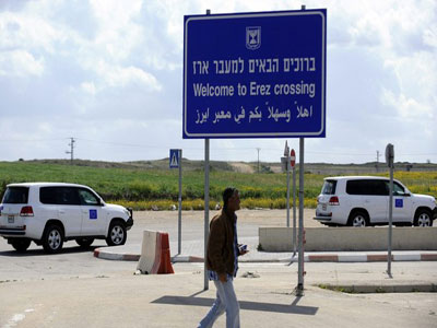 ازمة بين حماس والسلطة الفلسطينية حول نقطة تسجيل في معبر ايريز ازمة بين حماس والسلطة الفلسطينية حول نقطة تسجيل في معبر ايريز