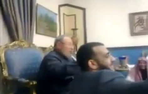 الشيخ القرضاوي يحتفل بسقوط مبارك