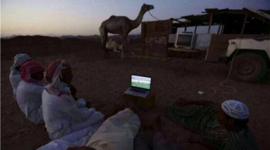 شغف المونديال يجعل "صورة سعودية" الأبرز في المونديال ! شغف المونديال يجعل "صورة سعودية" الأبرز في المونديال !