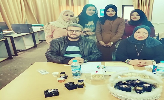 مناقشة مشاريع تخرج طلبة دبلوم إدارة المستشفيات والسجلات الطبية في جامعة جرش مناقشة مشاريع تخرج طلبة دبلوم إدارة المستشفيات والسجلات الطبية في جامعة جرش