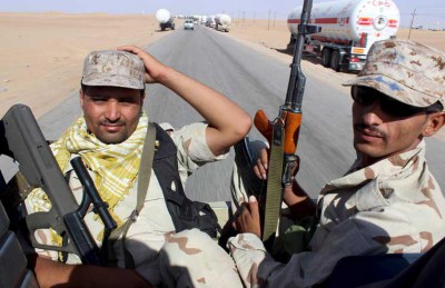 المقاومة الشعبية اليمنية تقتحم القصر الجمهوري في محافظة تعز