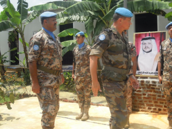 قوة حفظ السلام الاردنية الكونغو - 8 توزع لحوم اضاحي على اكثر من 800 عائلة