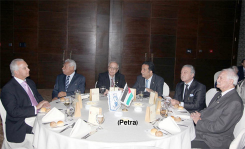 نادي سكول الاردن يحتفل باليوبيل الذهبي للملكية الاردنية نادي سكول الاردن يحتفل باليوبيل الذهبي للملكية الاردنية