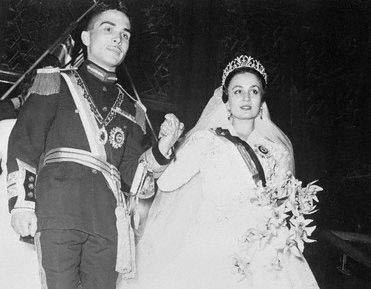 فيديو نادر .. حفل زفاف الملك الراحل الحسين بن طلال عام 1955 فيديو نادر .. حفل زفاف الملك الراحل الحسين بن طلال عام 1955