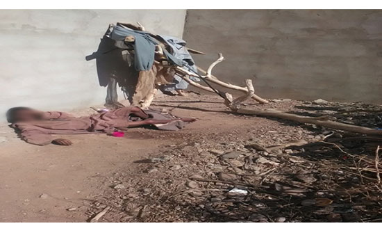 بالفيديو : تقشعر لها الأبدان.. يربط شقيقه 4 سنوات بالسلاسل في المغرب